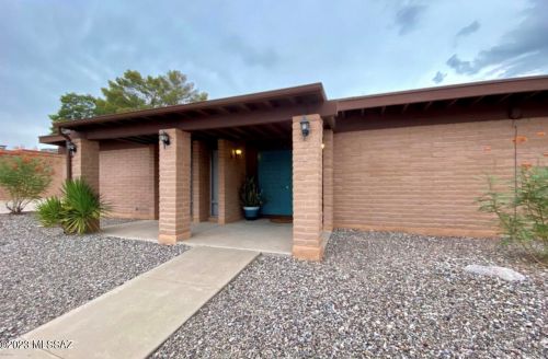 456 Calle Lindero, Tucson AZ  85704-3918 exterior