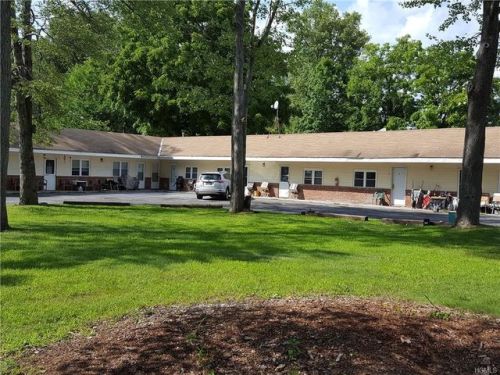 1767 Ulster Ave, Lake Katrine, NY 12449