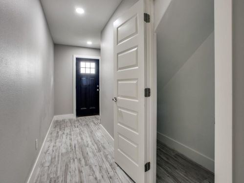 417 Sears St, Denison, TX 75021-2737