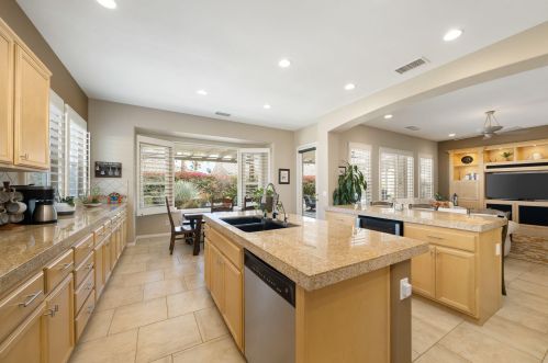 60590 Lace Leaf Ct, La Quinta CA  92253-7740 exterior