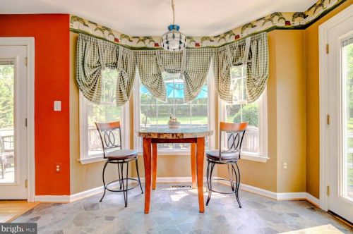 13786 Milltown Rd, Lovettsville VA  20180-3517 exterior