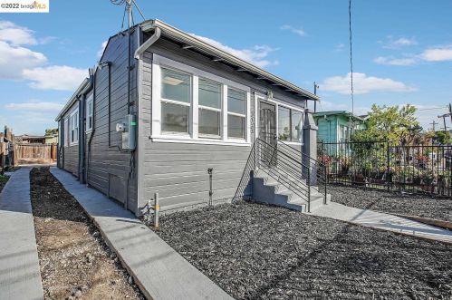 2039 96 Ave, Oakland CA 94603-1936 exterior