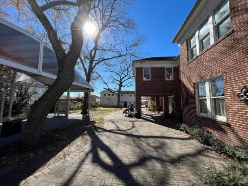 907 Morton St, Richmond TX 77469-3076 exterior