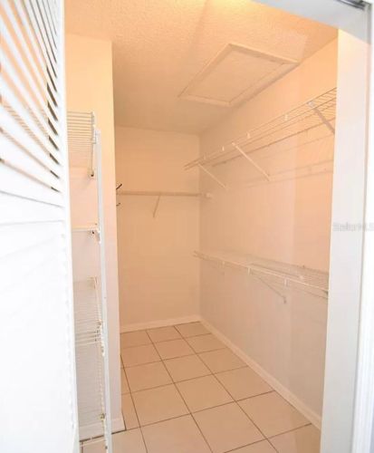 526 Gainsboro St, Deltona FL  32725-3275 exterior