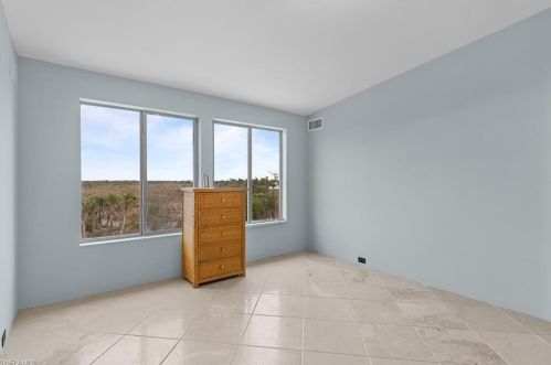 4150 Dingman Dr, Sanibel FL 33957-5107 exterior