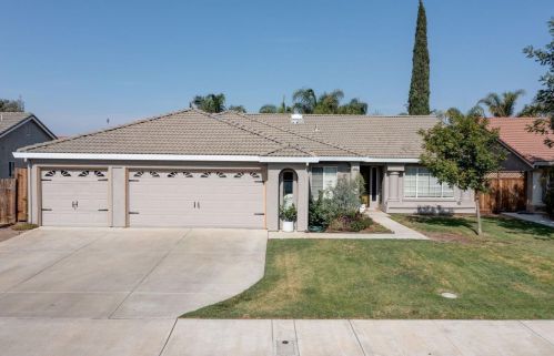 1639 Fir Dr, Los Banos, CA 93635-4549