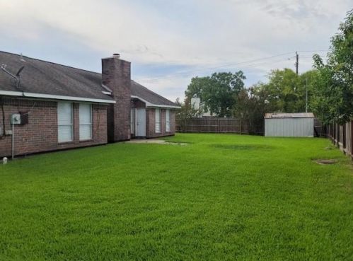 950 Stevenage Ln, Channelview TX  77530-2489 exterior