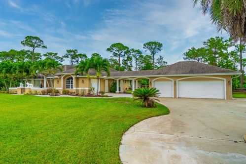 17855 Valencia Blvd, Town Of Loxahatchee Groves, FL 33470-2653