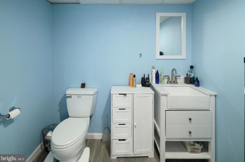 2828 Old Welsh Rd, Willow Grove PA  19090-3936 exterior