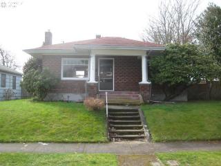 715 29 St, Vancouver WA  98660-0020 exterior