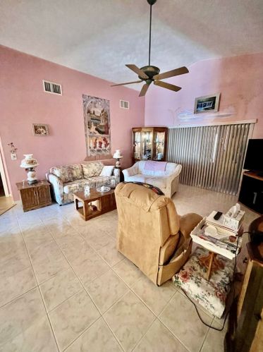 676 Malayan Ct, Fort Pierce FL  34982-3938 exterior