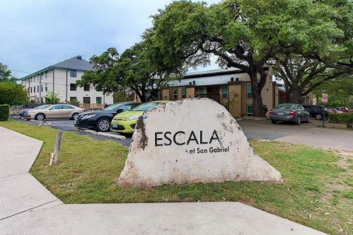 1000 26th St, Austin TX 78705-4359 exterior