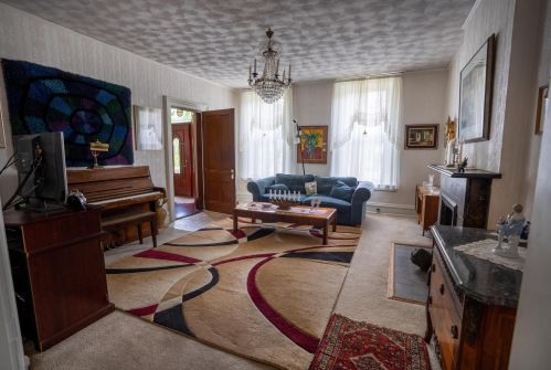 1571 Dyer Rd, Darbydale OH  43123-9738 exterior