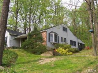 1176 Mount Pleasant Rd, Bangor, PA 18013-9103