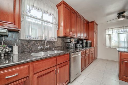 2128 Marine Ave, Gardena CA  90249-3819 exterior