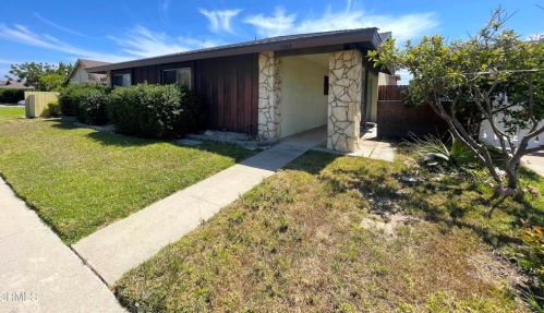 1960 Norma St, Oxnard, CA 93036-2709