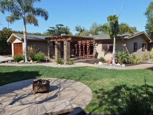 807 Hymettus Ave, Encinitas CA  92024-2147 exterior