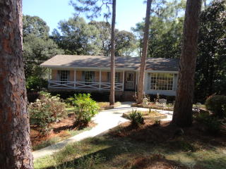2965 Longleaf Dr, Mobile, AL 36693-4036