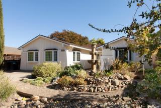 6875 Donerail Dr, Sacramento, CA 95842-1947