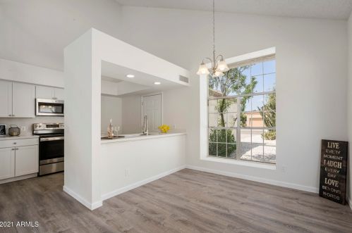 3951 Butler St, Chandler AZ  85226-3866 exterior