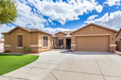 15637 Yucatan Dr, Sun City, AZ 85379-4817