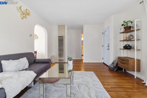 3401 Dakota St, Oakland CA 94602-3801 exterior