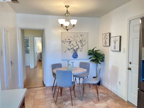 1325 136th Ave, San Leandro CA  94578-2549 exterior
