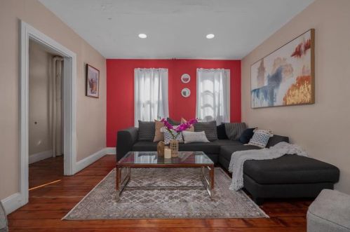 1009 Wilkes Barre St, Easton PA  18042-6381 exterior