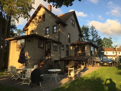 1 Mortimer Ave, Elmsford, NY 10523-3105