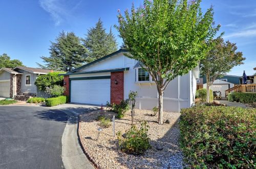 270 Cherry Ct, Morgan Hill CA  95037-6127 exterior