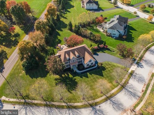 4040 Steeplechase Dr, Collegeville PA  19426-1265 exterior