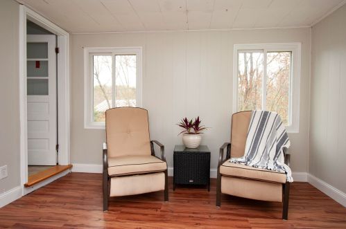 132 Haverhill Rd, Salem NH  03079-1243 exterior