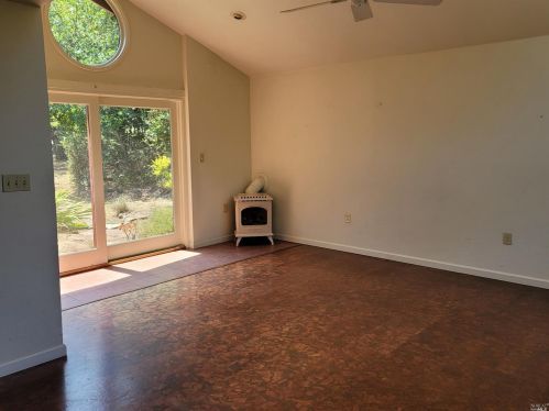 3431 Burnside Rd, Sebastopol CA  95472-9139 exterior