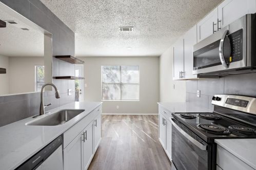 363 Fantail Loop, Austin TX 78734-4870 exterior