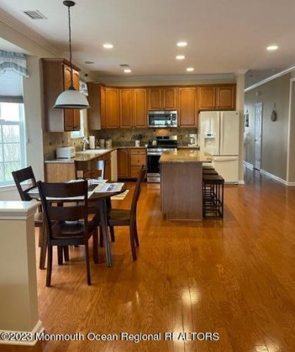 45 Marlow Dr, Jackson Twp NJ  08527-4680 exterior