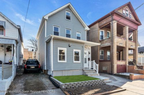182 Brighton Ave, Perth Amboy, NJ 08861-4678