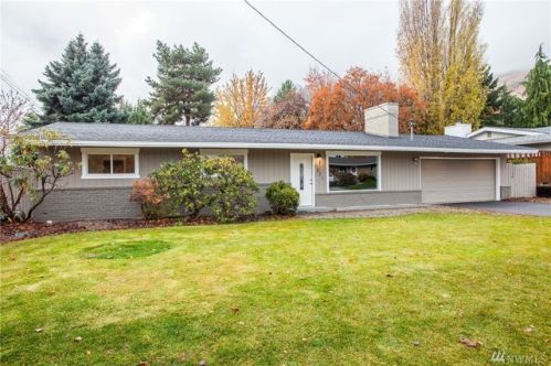 1231 Lois Pl, Wenatchee, WA 98801-3255