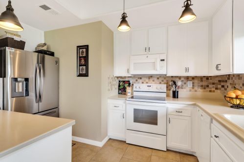 67645 Natoma Dr, Cathedral City CA  92234-7407 exterior