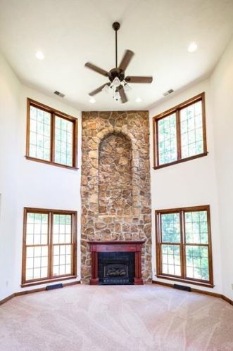 120 Oakhurst Dr, Canonsburg, PA 15317-2631