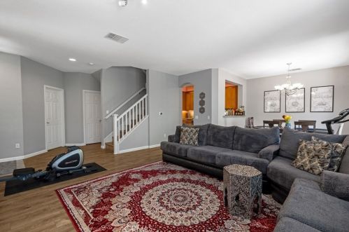 23860 Toscana Dr, Santa Clarita CA  91354-3015 exterior