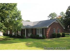 1714 Scampton Dr, Fayetteville, NC 28303-3742