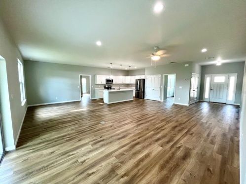 2122 Kumquat Dr, Edgewater FL  32141-5714 exterior