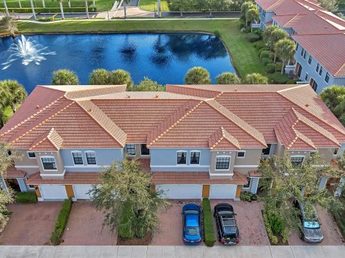 5048 Astor Cir, Delray Beach FL  33484-8138 exterior