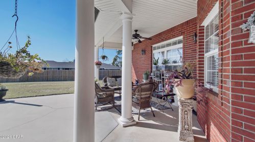 1724 40th Pl, Lynn Haven FL  32444-5304 exterior