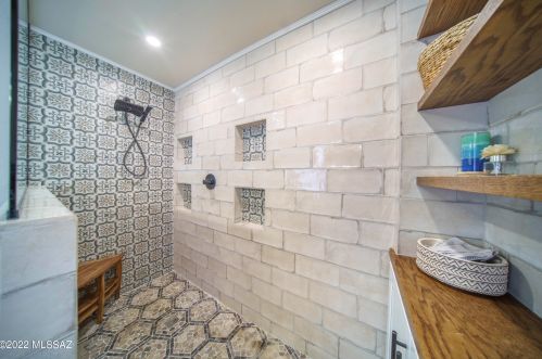 8734 Semple St, Tucson, AZ 85747-9073