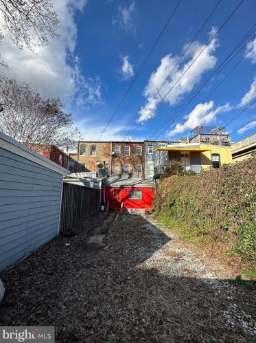 1237 Independence Ave, Washington DC  20003-1445 exterior