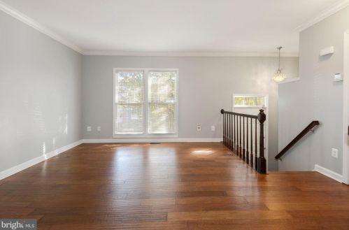 12154 Derriford Ct, Woodbridge, VA 22192-5112