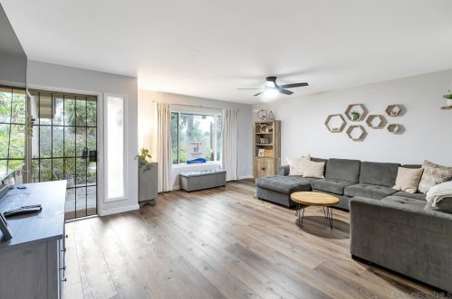 5364 Caminito Velasquez, San Diego CA  92124-1617 exterior