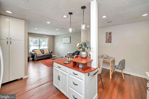 6103 Windsor Dr, Fredericksburg VA  22407-5036 exterior