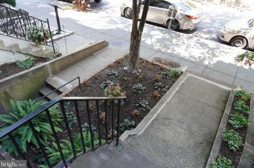 2008 R St, Washington, DC 20009-1012
